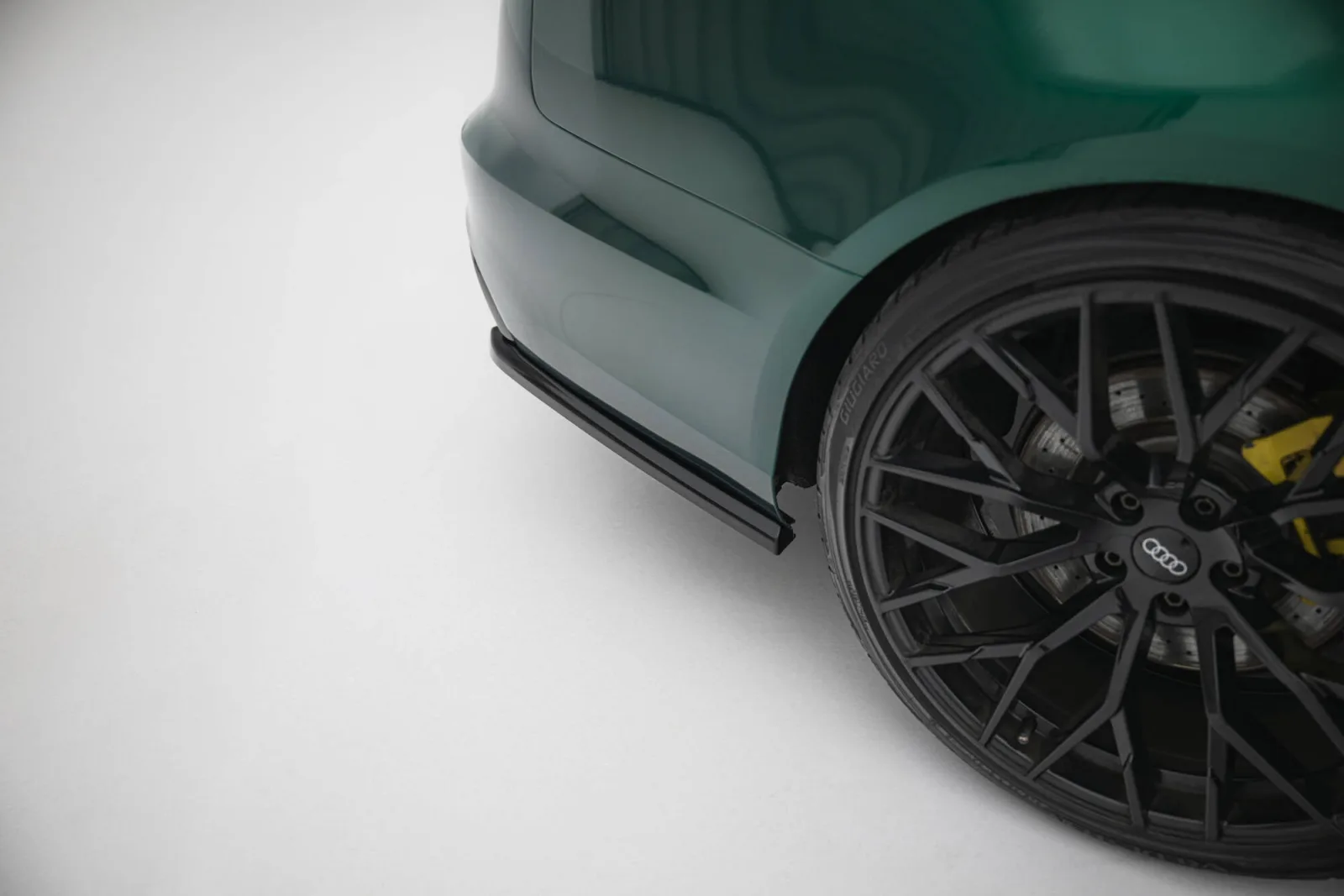 Rear Side Splitters V.2 compatible with Audi A6 S-line Avant C7