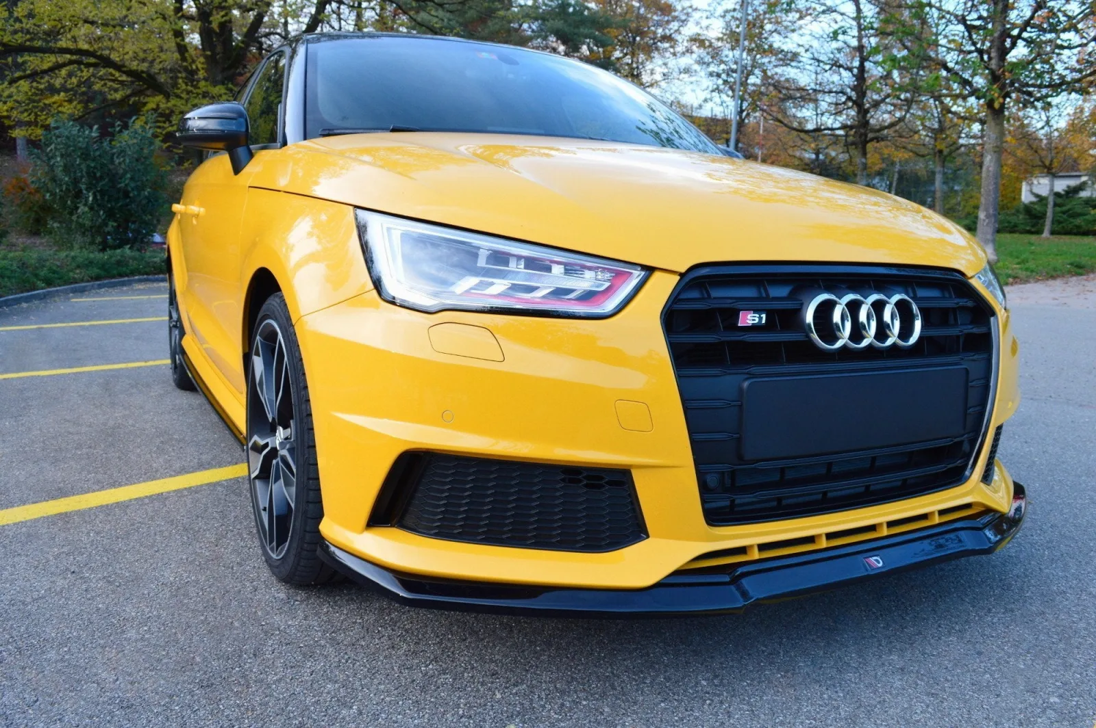 Front Splitter compatible with Audi S1 8X