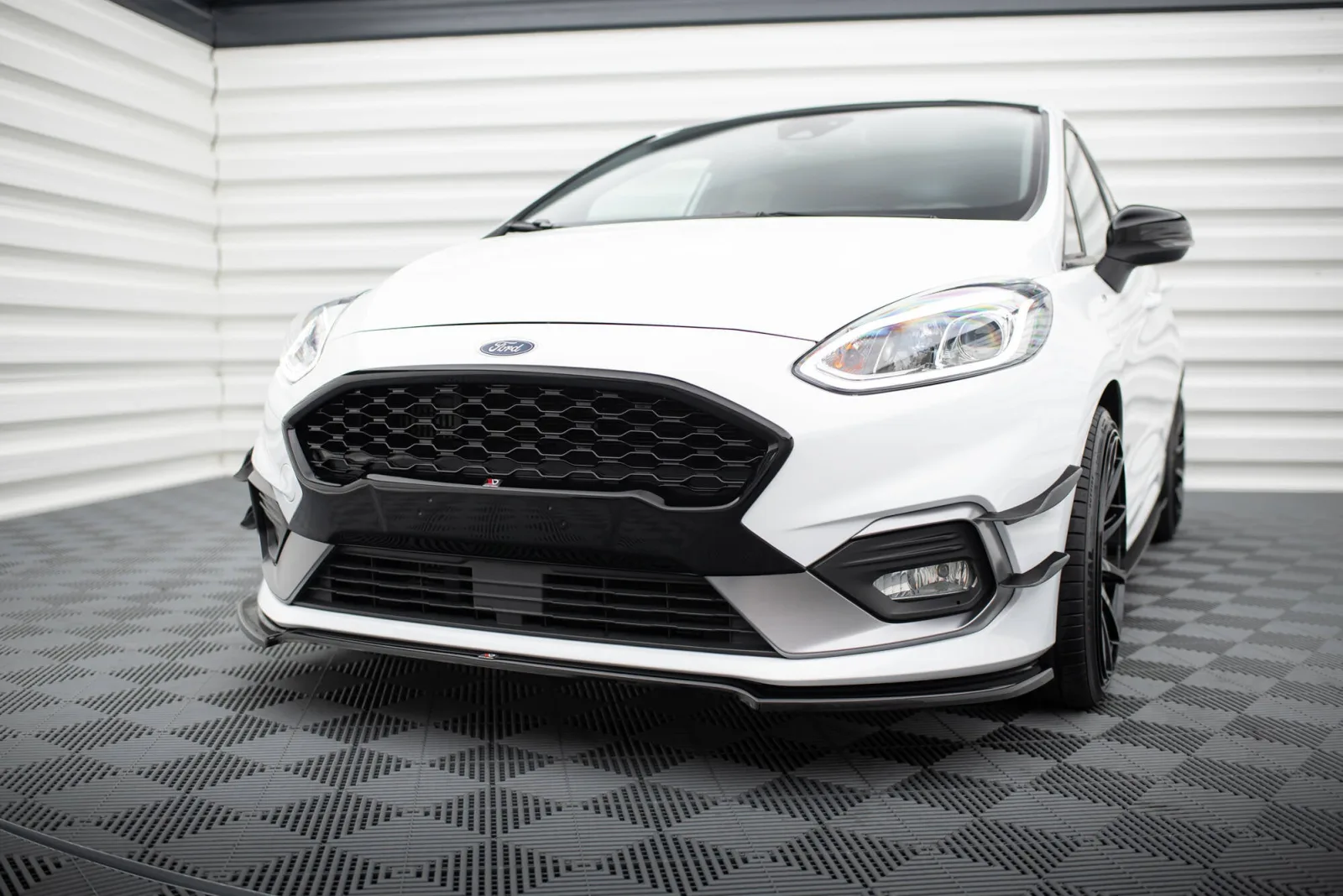 Front Splitter V.1 compatible with Ford Fiesta Mk8 ST / ST-Line