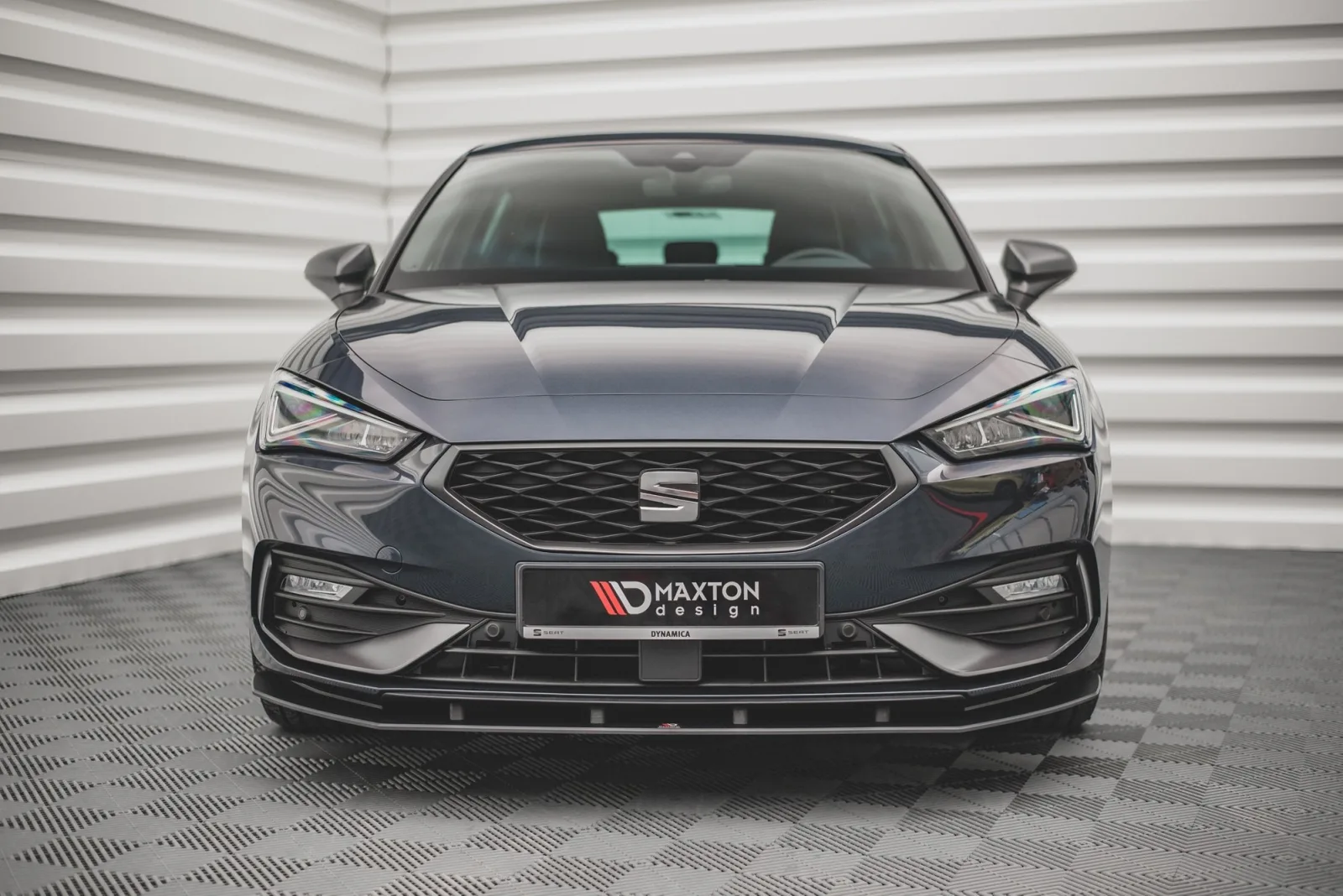 Front Splitter Street Pro compatible with Seat Leon FR Mk4