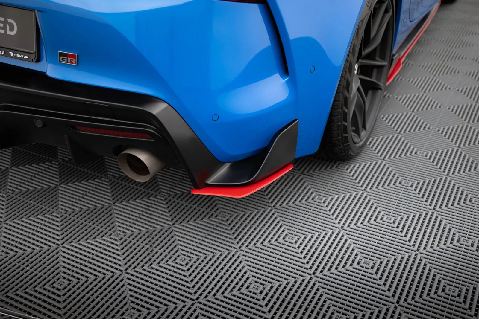 Rear Side Splitters V.2 compatible with Toyota Supra Mk5