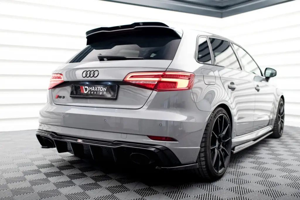 Rear Valance V.2 compatible with Audi RS3 8V Sportback Facelift