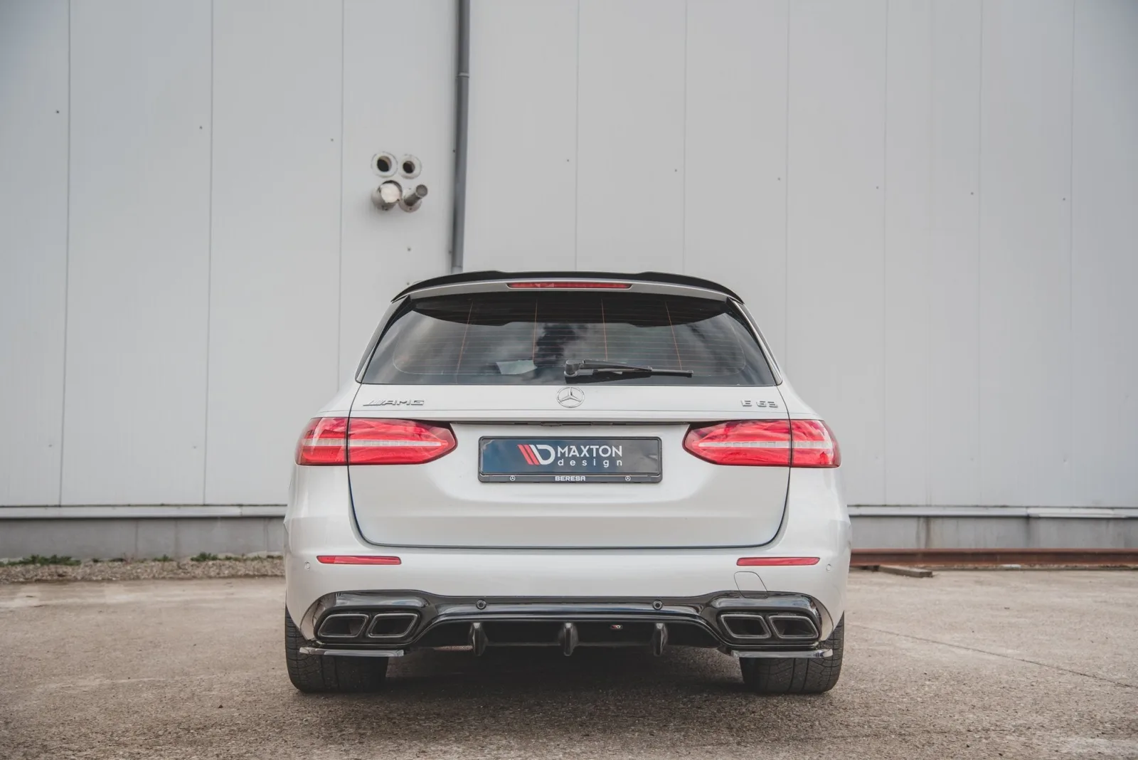 Spoiler Cap V.2 compatible with Mercedes-Benz E Estate S213