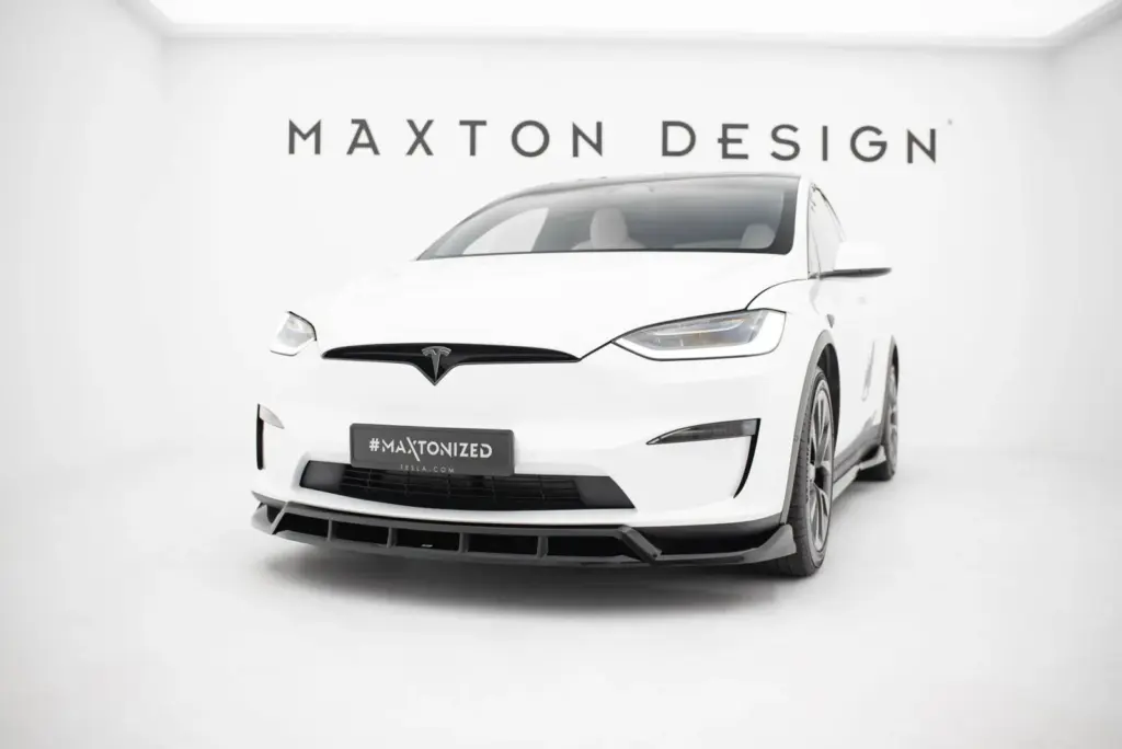 Front Splitter V.3 compatible with Tesla Model X Mk1 Facelift