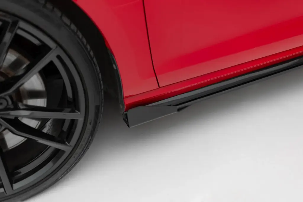 Side Flaps compatible with Volkswagen Golf R / R-Line Mk7 Facelift