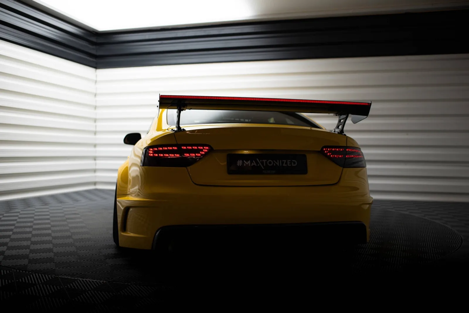 Carbon Spoiler With External Brackets + LED compatible with Audi A5 Coupe 8T