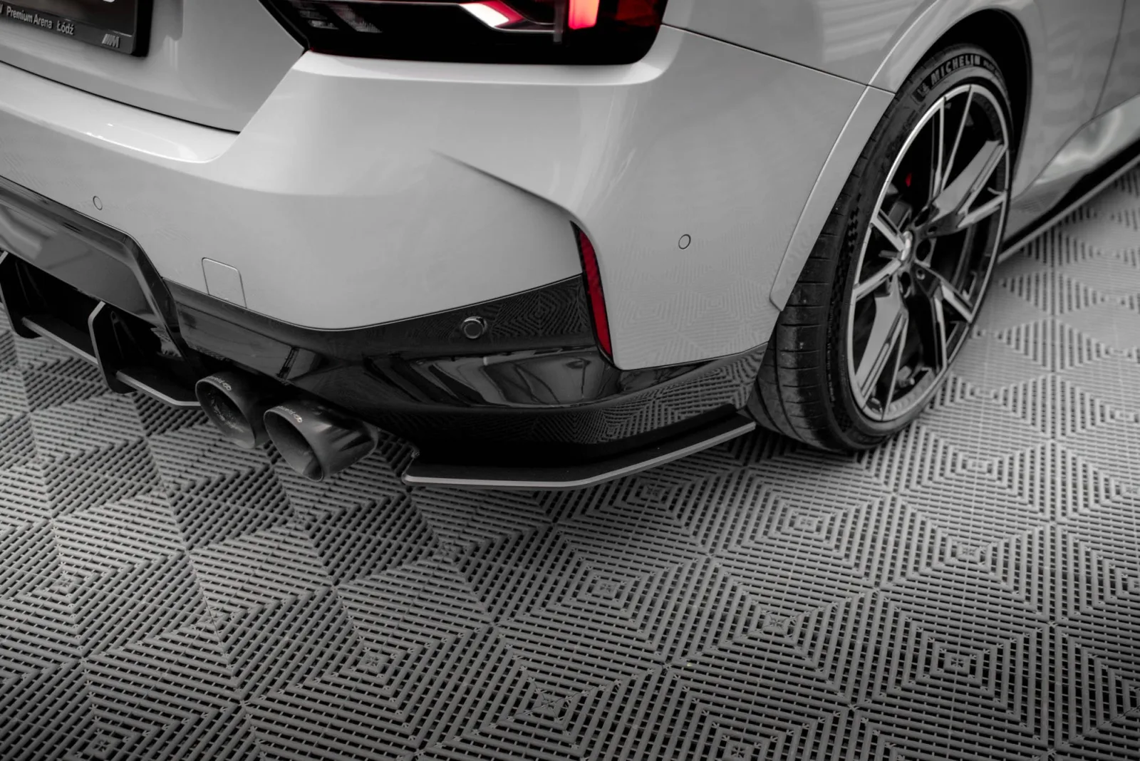 Rear Side Splitters Street Pro compatible with BMW 2 Coupe M240i G42