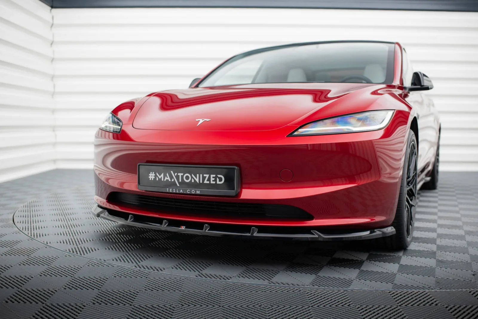 Front Splitter V.2 compatible with Tesla Model 3 Project Highland(Facelift)