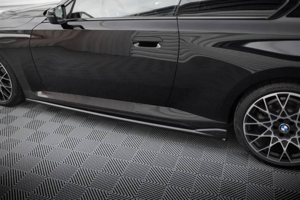Side Skirts Diffusers V.2 compatible with BMW 2 Coupe G42