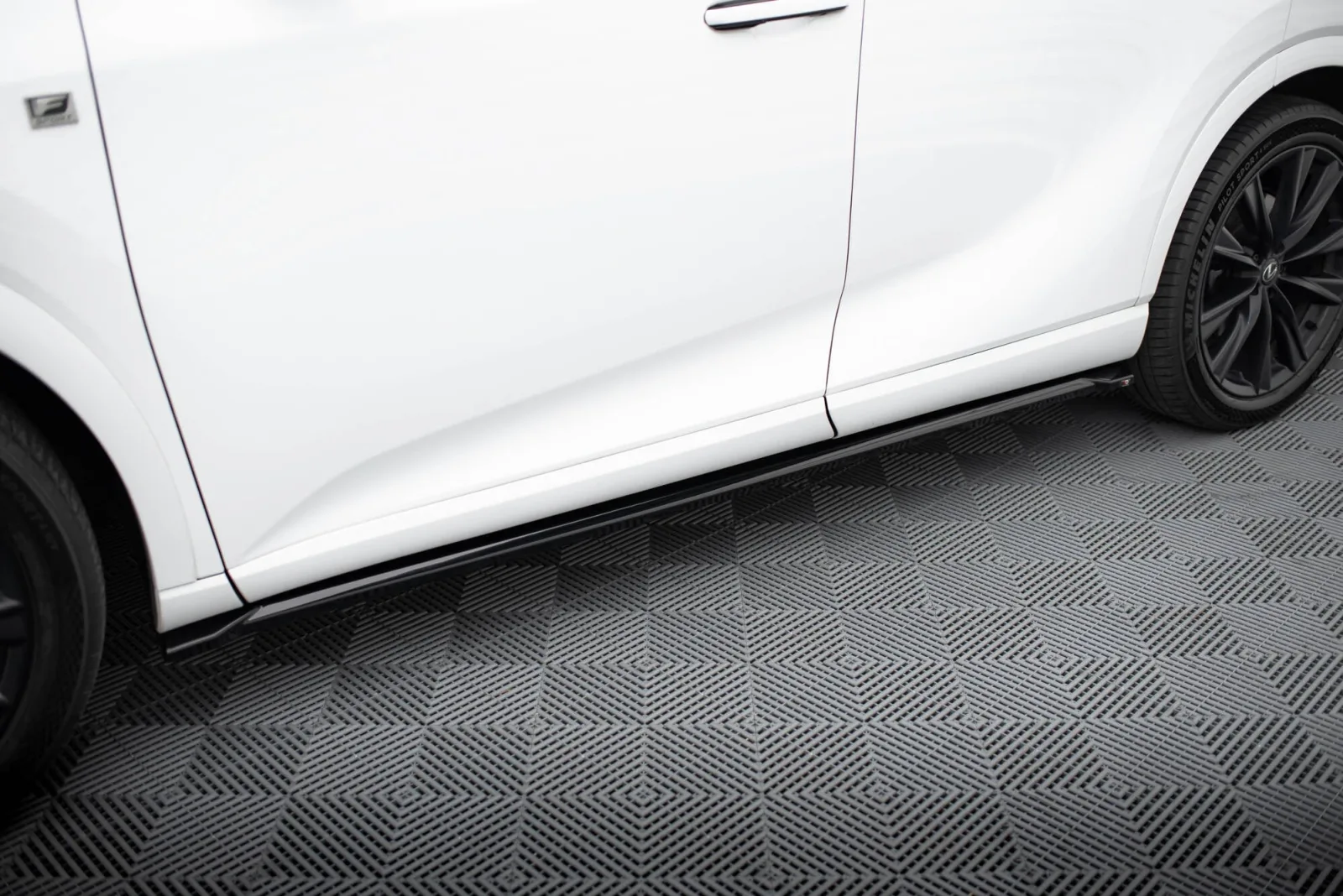 Side Skirts Diffusers compatible with Lexus RX F-Sport Mk5