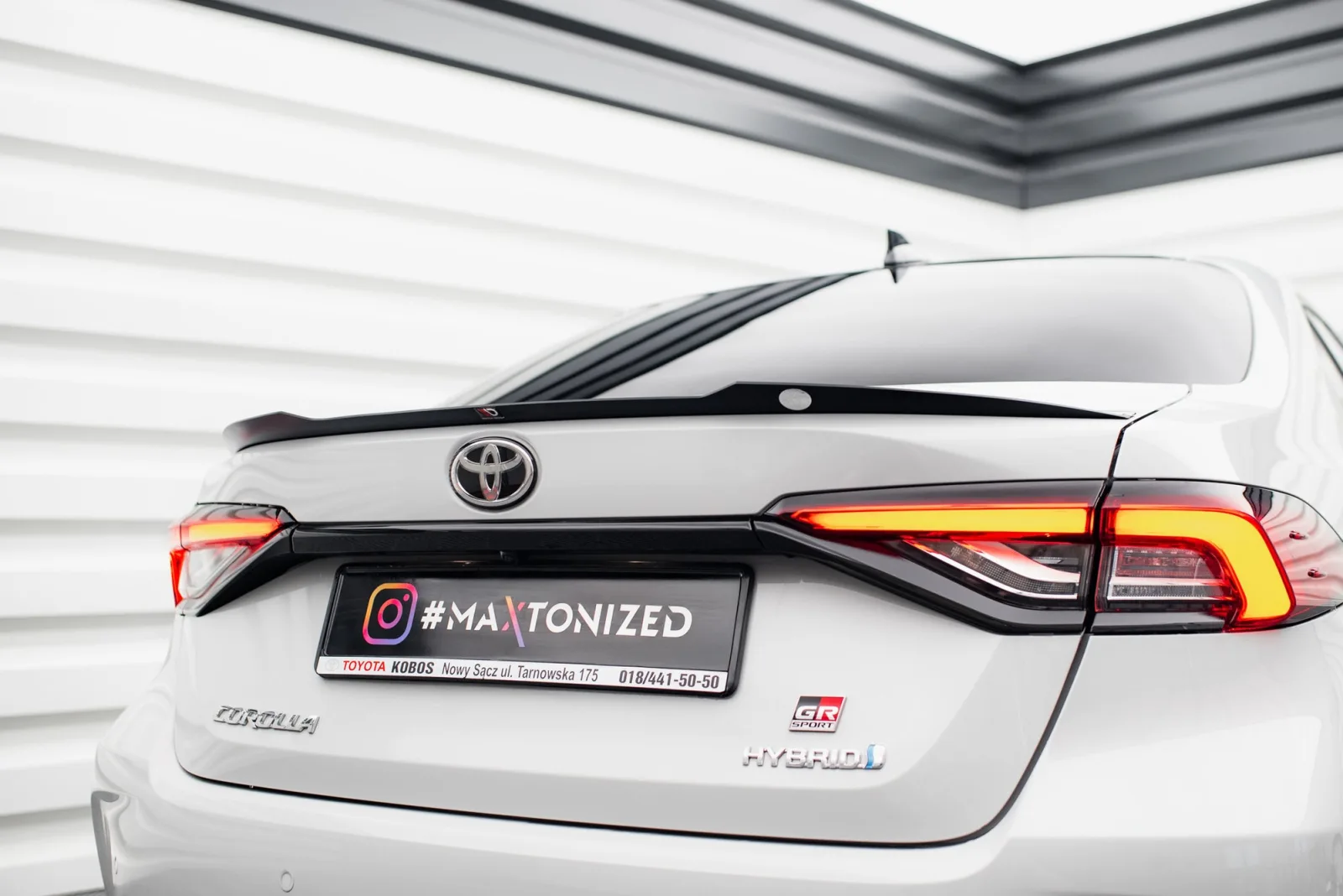 Spoiler Cap compatible with Toyota Corolla XII Sedan