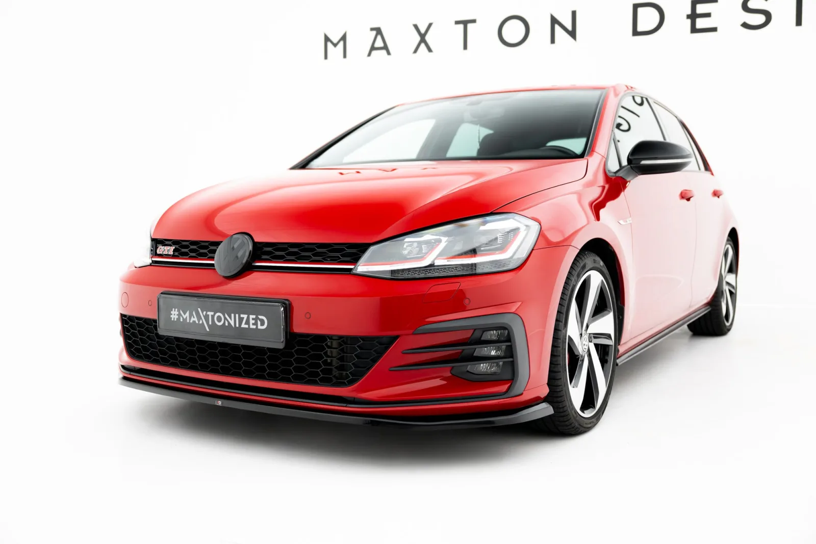 Front Splitter V.4 compatible with Volkswagen Golf GTI / GTD Mk7 Facelift