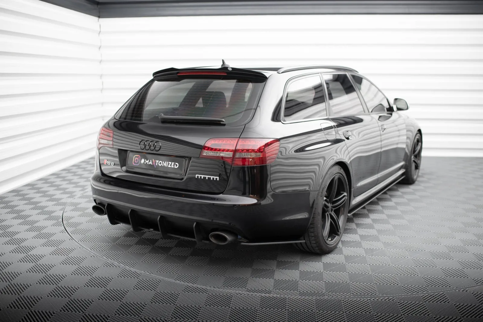 Rear Side Splitters Street Pro compatible with Audi RS6 Avant C6
