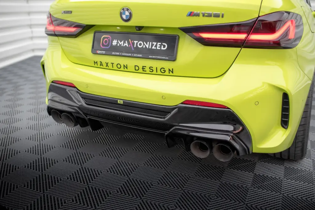 Rear Valance V.2 + exhaust Milltek Sport compatible with BMW 1 F40 M135i