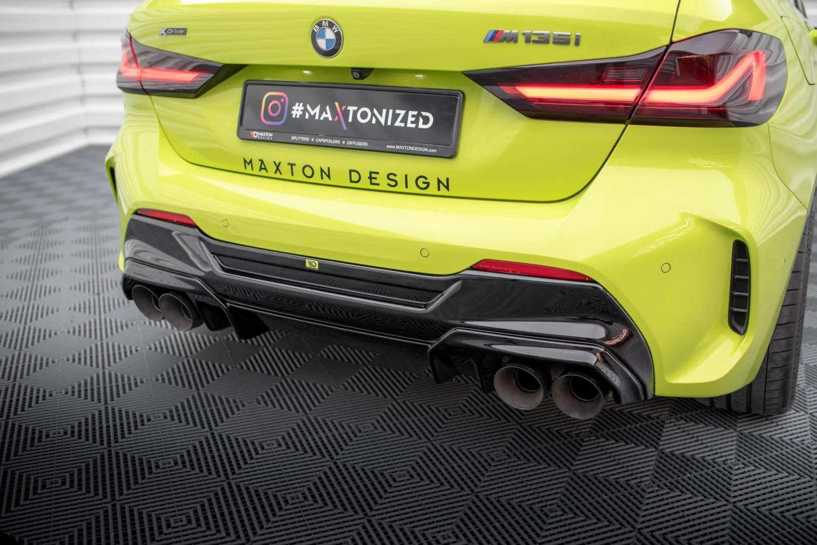 Rear Valance V.2 + exhaust Milltek Sport compatible with BMW 1 F40 M135i