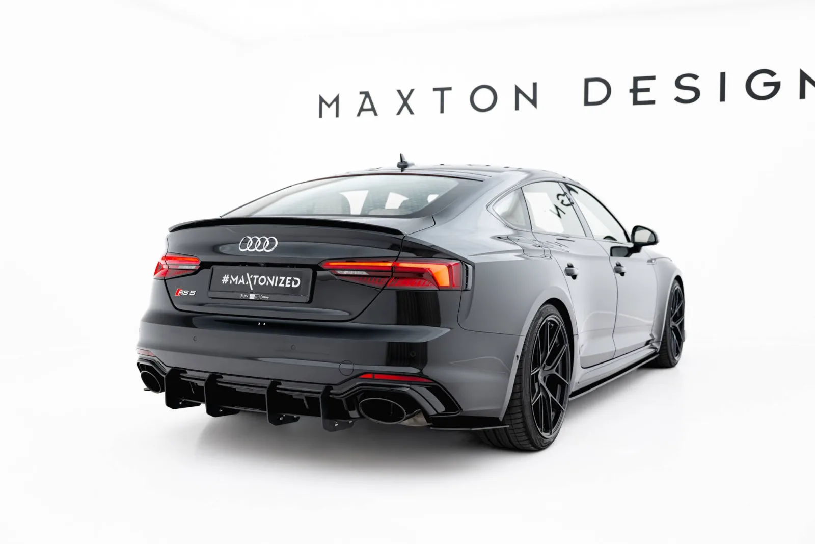 Rear Diffuser V.2 compatible with Audi RS5 Coupe / Sportback F5