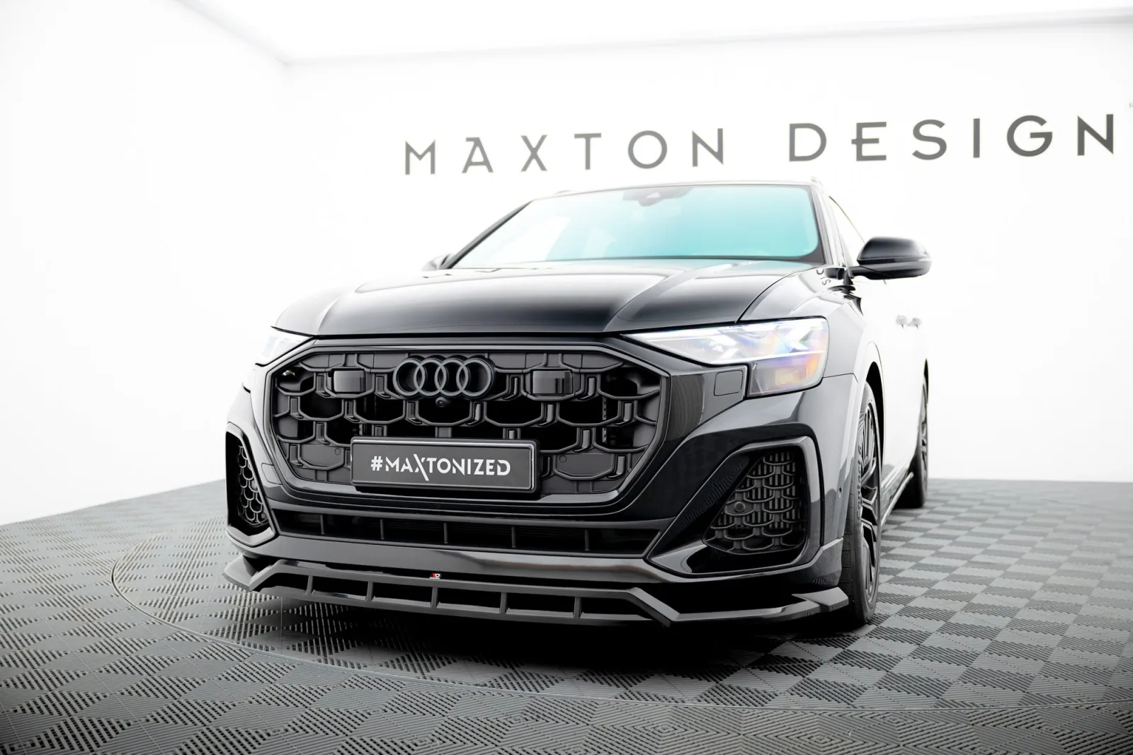 Front Splitter compatible with Audi SQ8 / Q8 S-Line Mk1 Facelift