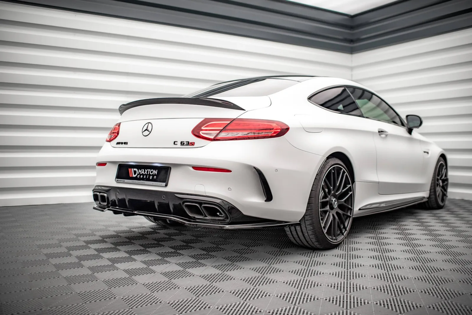 Rear Splitter (With Diffuser) compatible with Mercedes-AMG C 63AMG Coupe AMG Aero Pack C205 Facelift