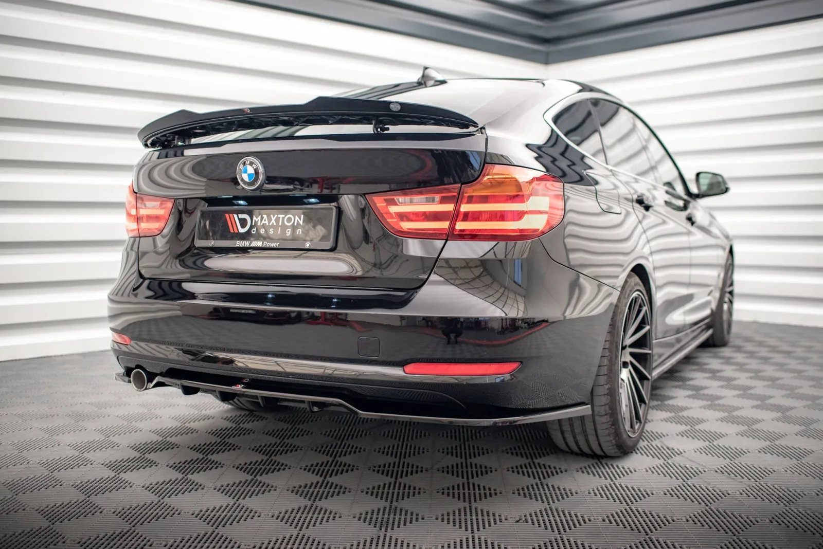 Rear Splitter (With Diffuser) compatible with BMW 3 GT F34