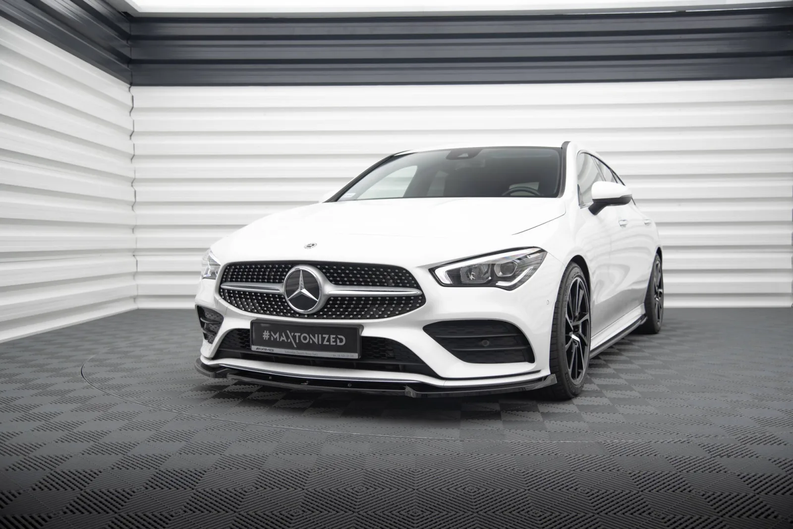 Front Splitter V.2 compatible with Mercedes-Benz CLA A35 AMG / AMG-Line C118