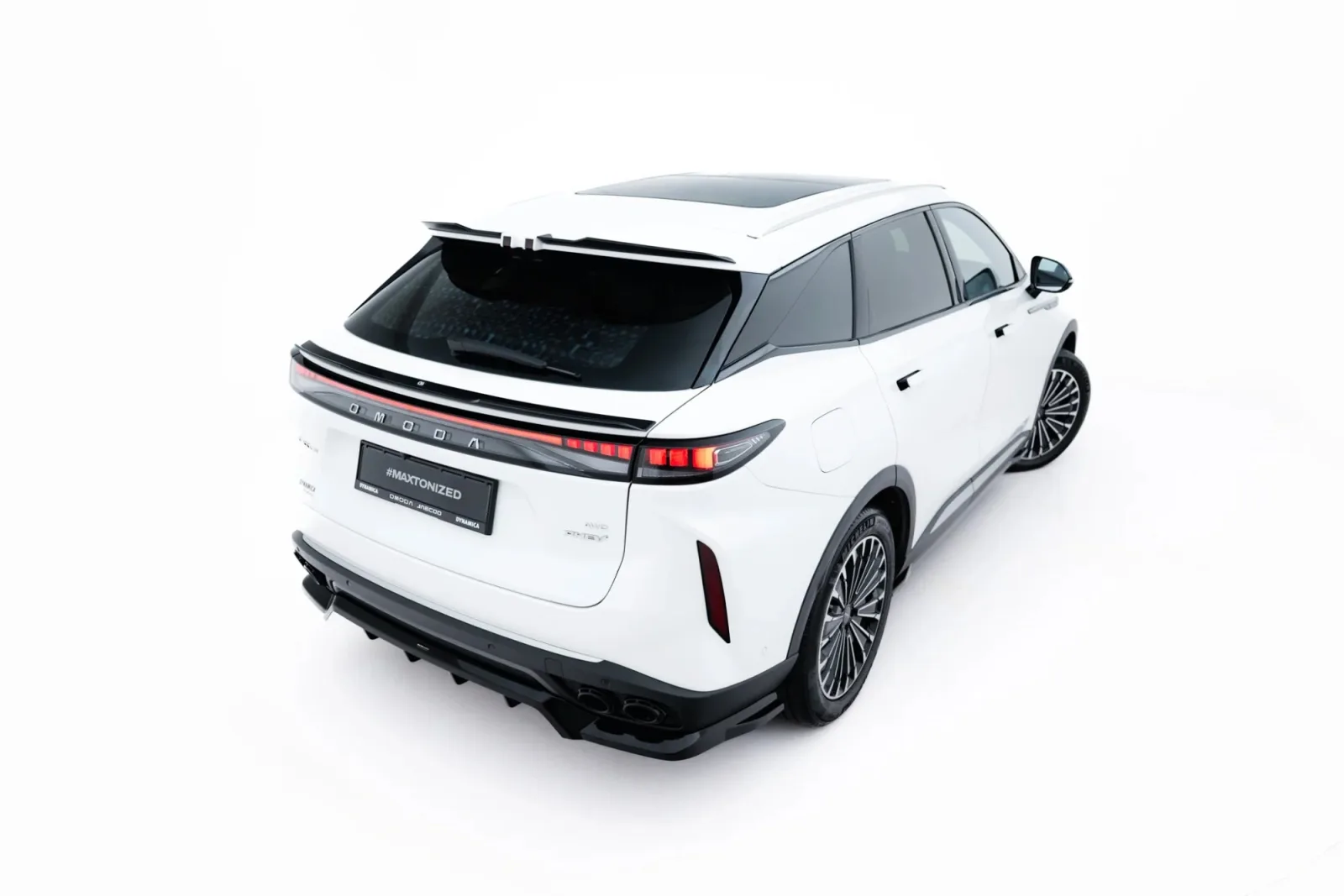 Upper Spoiler Cap compatible with Omoda 9 Mk1