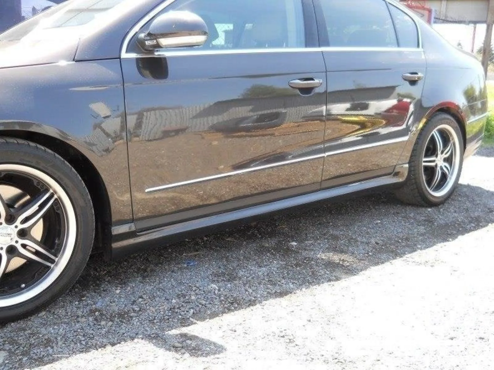 Side Skirts Diffusers compatible with VW Passat B7
