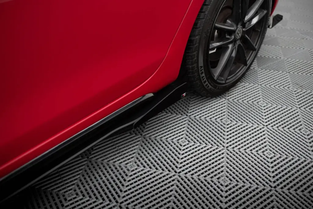 Side Flaps compatible with Volkswagen Golf GTI Mk6