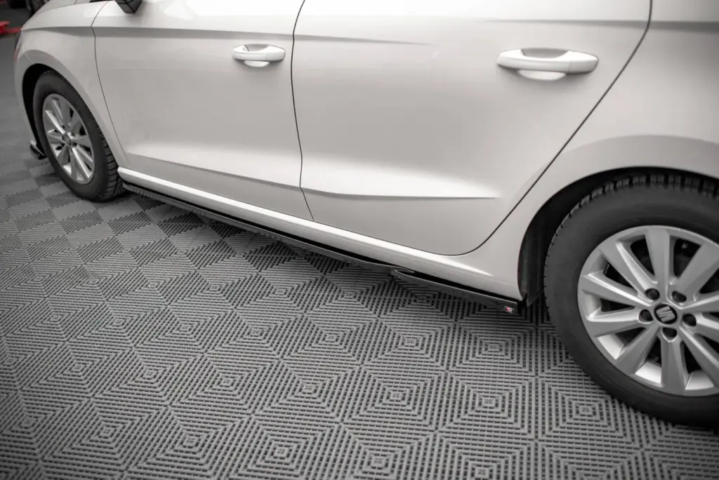 Side Skirts Diffusers V.2 compatible with Seat Ibiza FR/ Standard Mk5