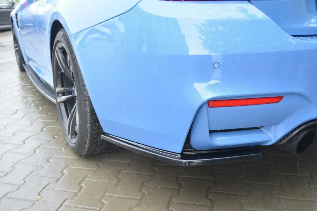 Rear Side Splitters V.1 compatible with BMW M4 F82