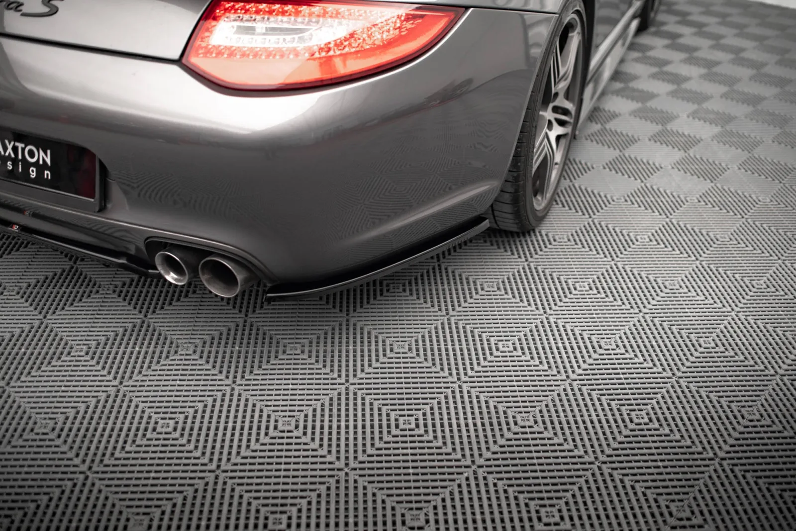 Rear Side Splitters compatible with Porsche 911 Carrera / Carrera GTS 997 Facelift