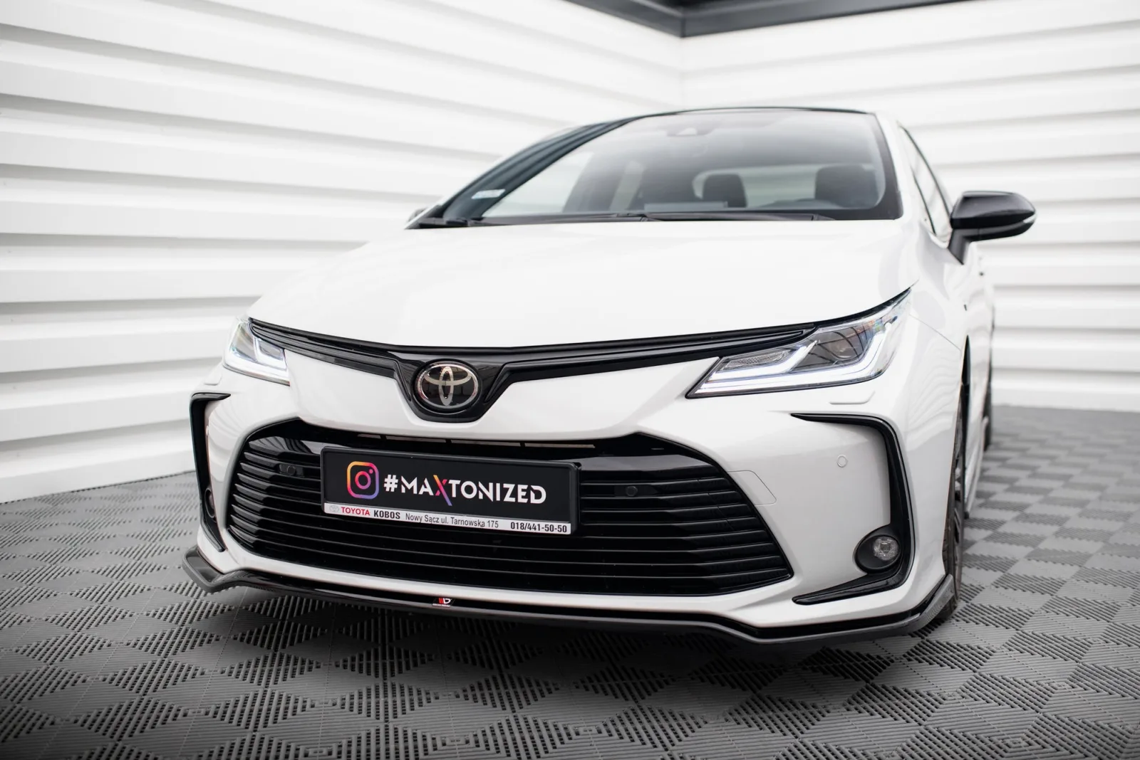 Front Splitter compatible with Toyota Corolla XII Sedan