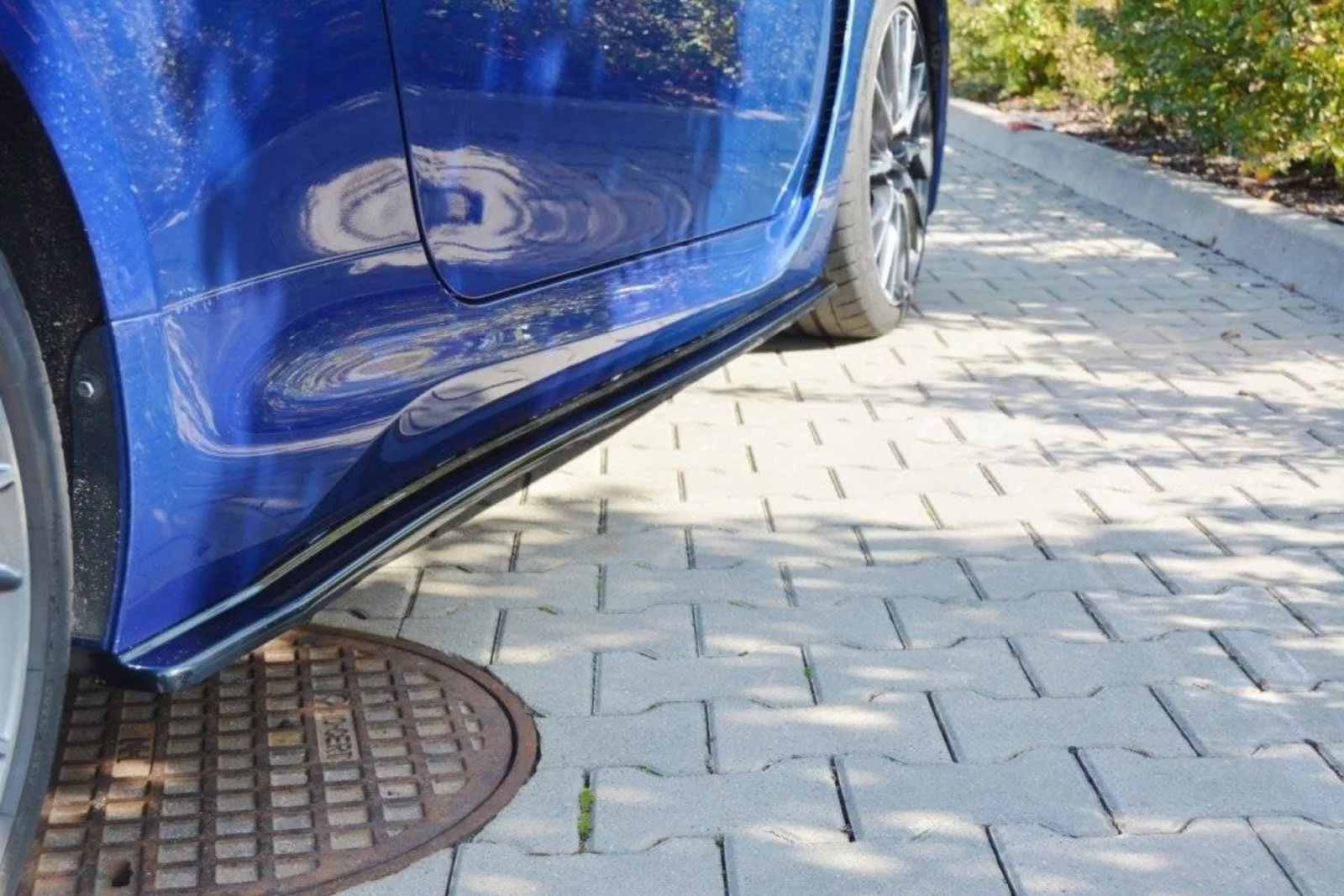 Side Skirts Diffusers compatible with Lexus RC F