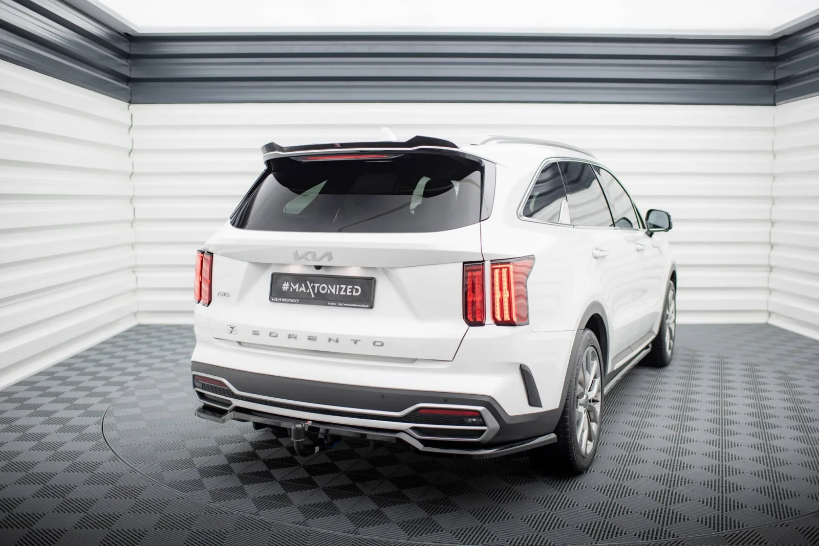 Rear Splitter (With Diffuser) compatible with Kia Sorento Mk4