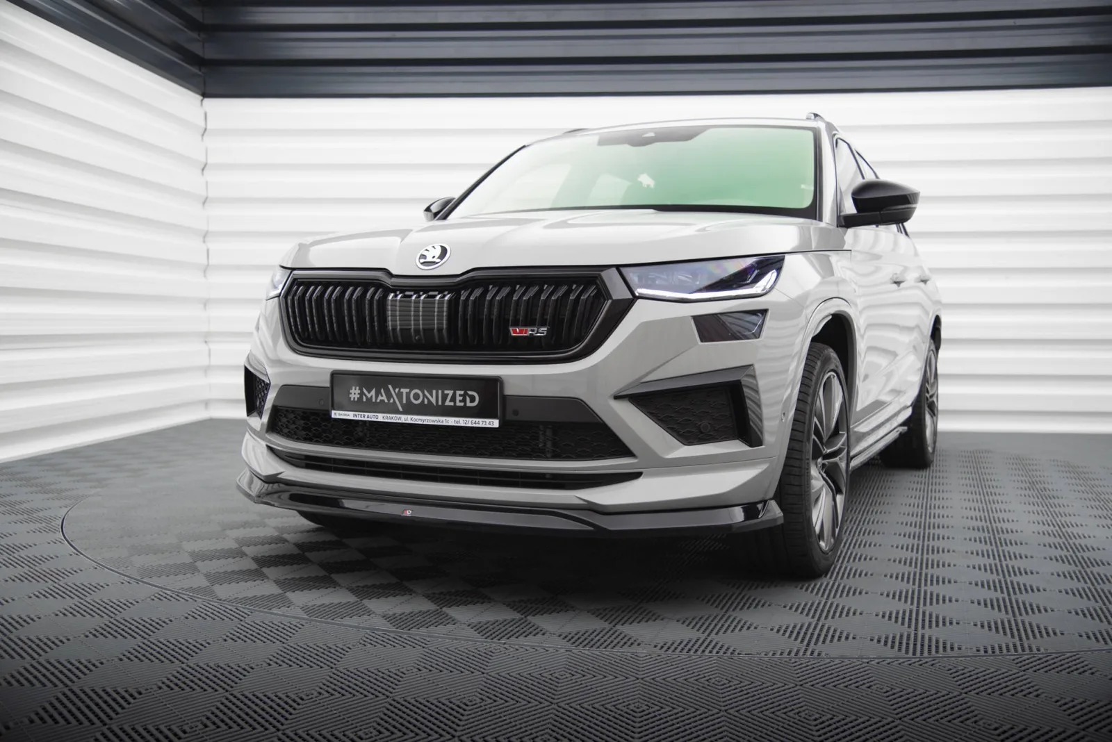 Front Splitter V.2 compatible with Skoda Kodiaq RS Mk1 Facelift