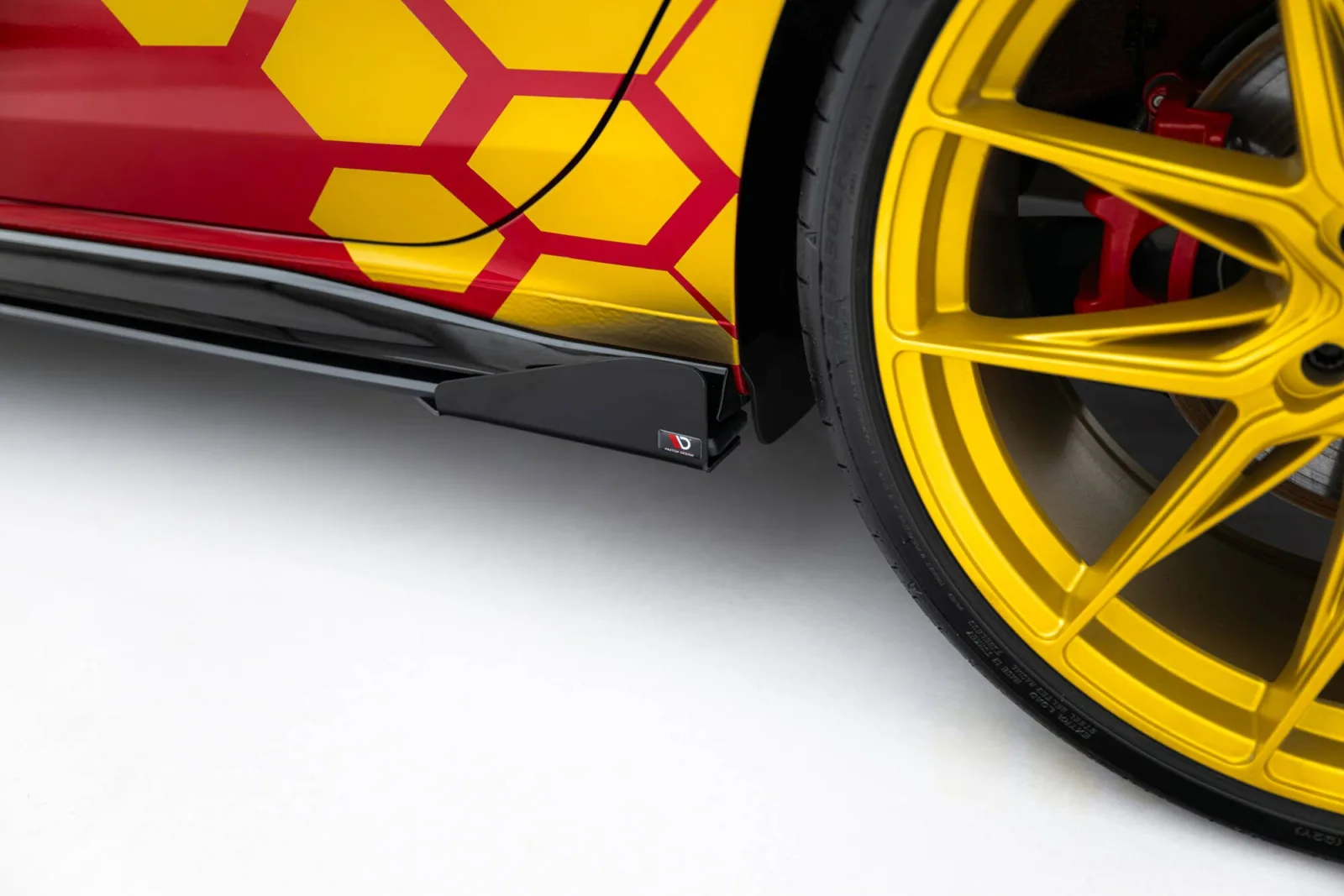 Side Flaps compatible with Volkswagen Golf GTI Clubsport Mk8 Facelift