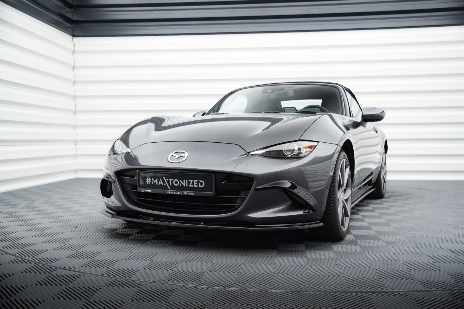 Front Splitter V.1 compatible with Mazda MX-5 ND (Mk4)