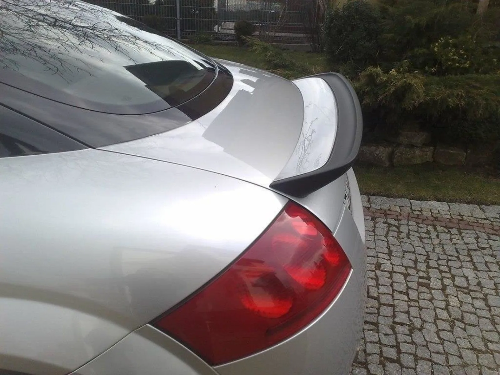 Spoiler Cap compatible with Audi TT 8N