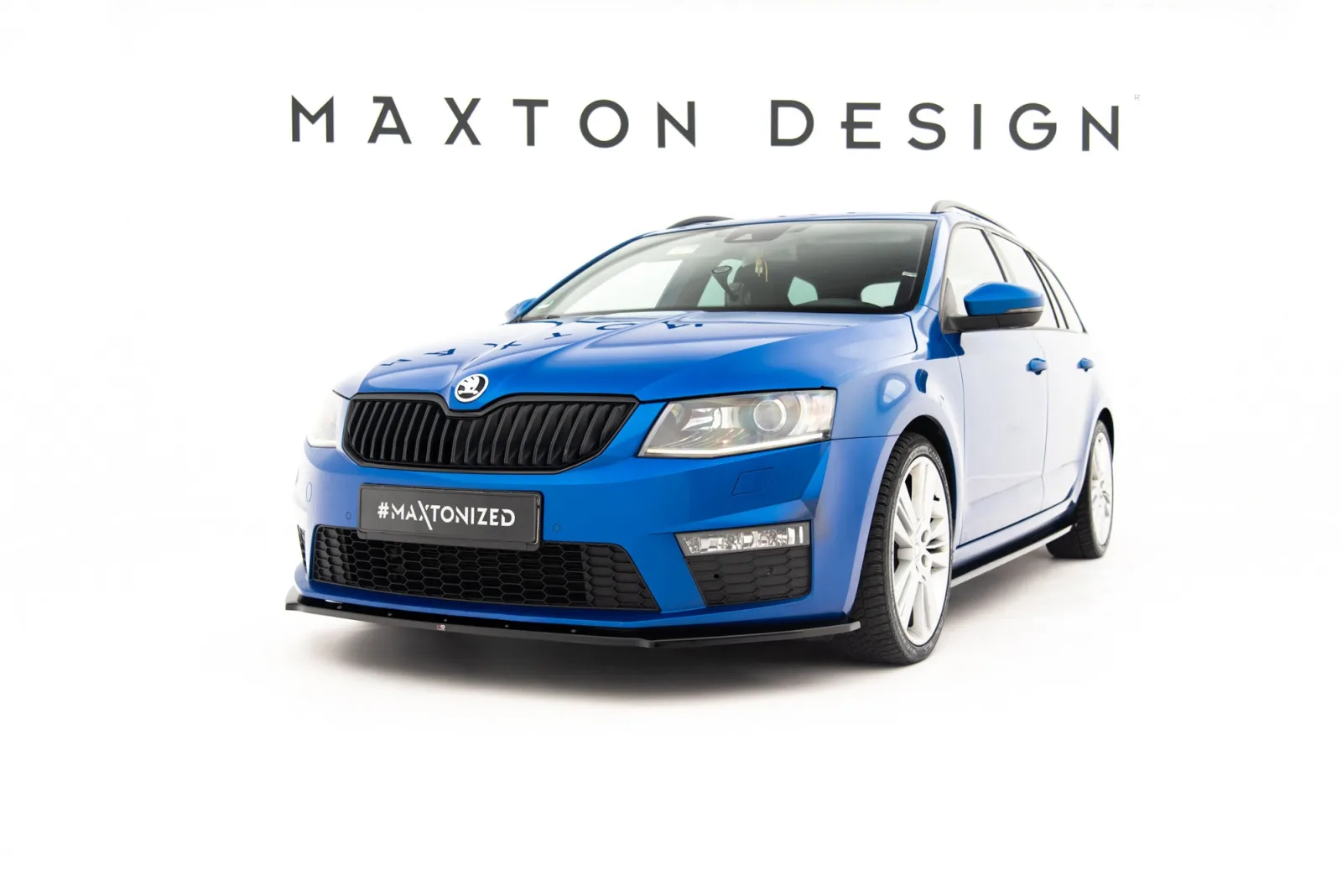 Front Splitter V.1 compatible with Skoda Octavia RS Mk3