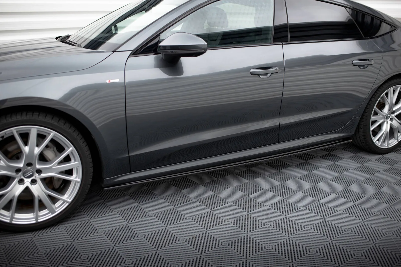 Side Skirts Diffusers compatible with Audi A7 S-Line C8 / S7 C8 / C8 Facelift / S7 Facelift