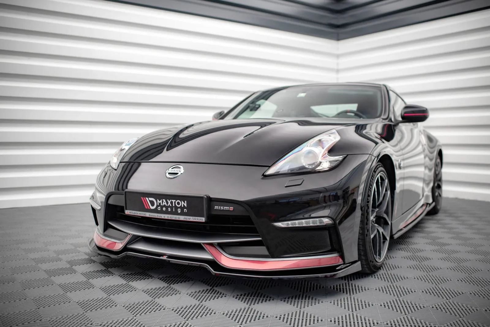 Front Splitter V.3 compatible with Nissan 370Z Nismo Facelift