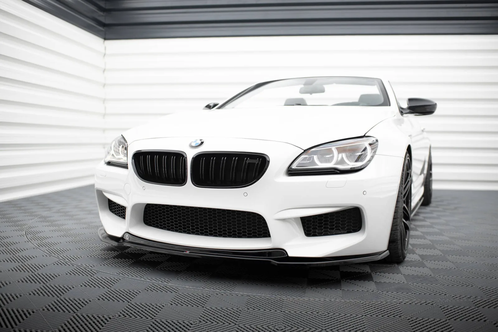 Front Splitter V.2 compatible with BMW M6 Gran Coupe / Coupe / Cabriolet F06 / F13 / F12