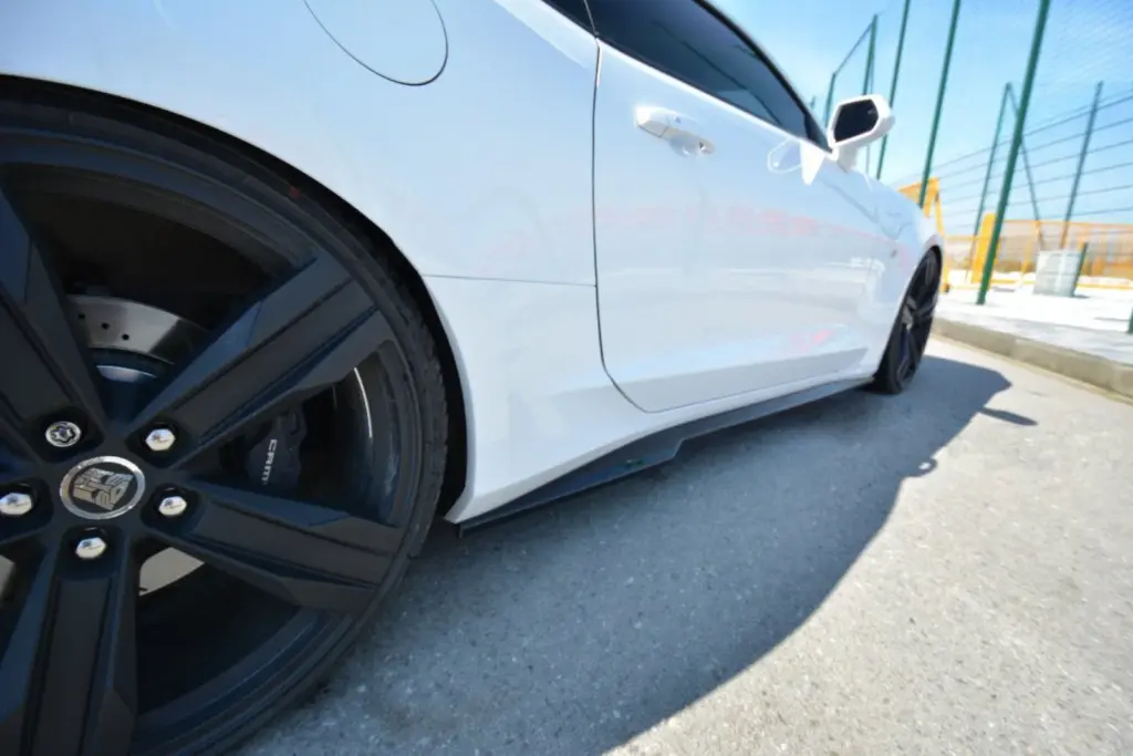 Side Skirts Diffusers compatible with CHEVROLET CAMARO 6TH-GEN. PHASE-I 2SS COUPE