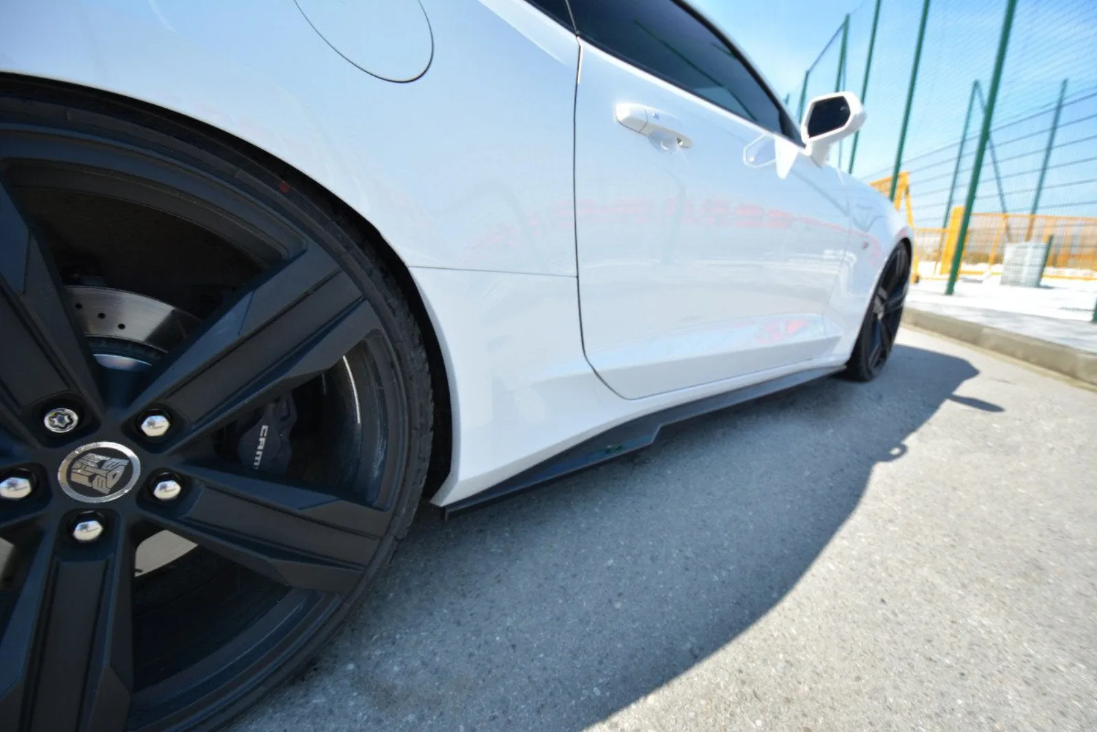 Side Skirts Diffusers compatible with CHEVROLET CAMARO 6TH-GEN. PHASE-I 2SS COUPE