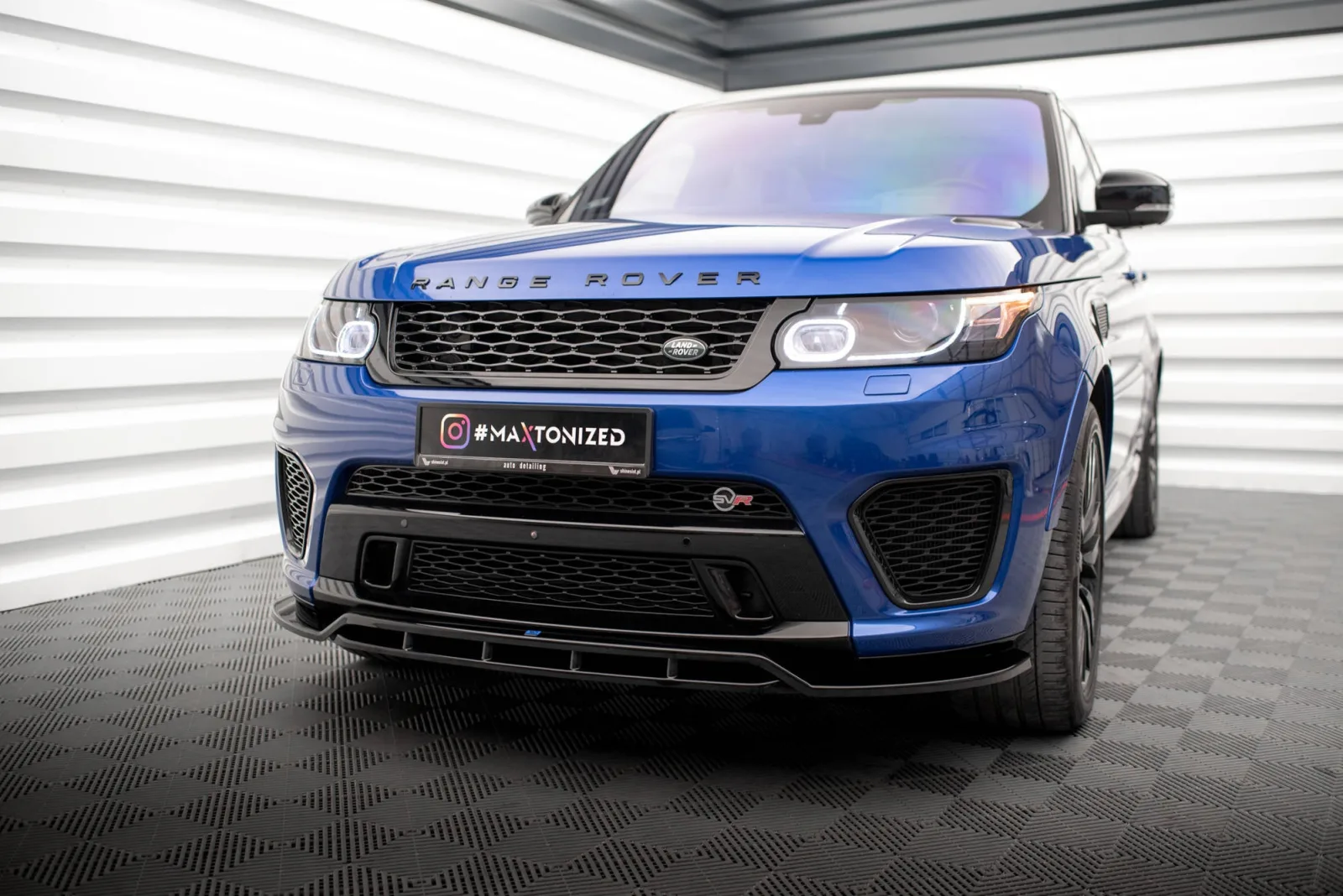 Front Splitter V.2 compatible with Land Rover Range Rover Sport SVR Mk2