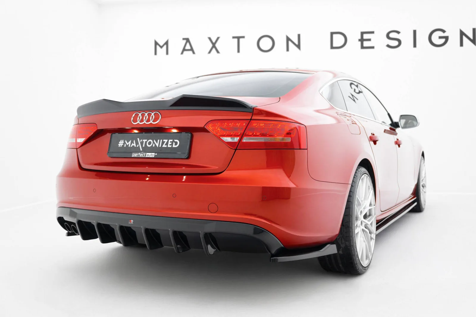 Rear Valance compatible with Audi A5 S-Line Sportback 8T (Version with double exhaust tip on one side)