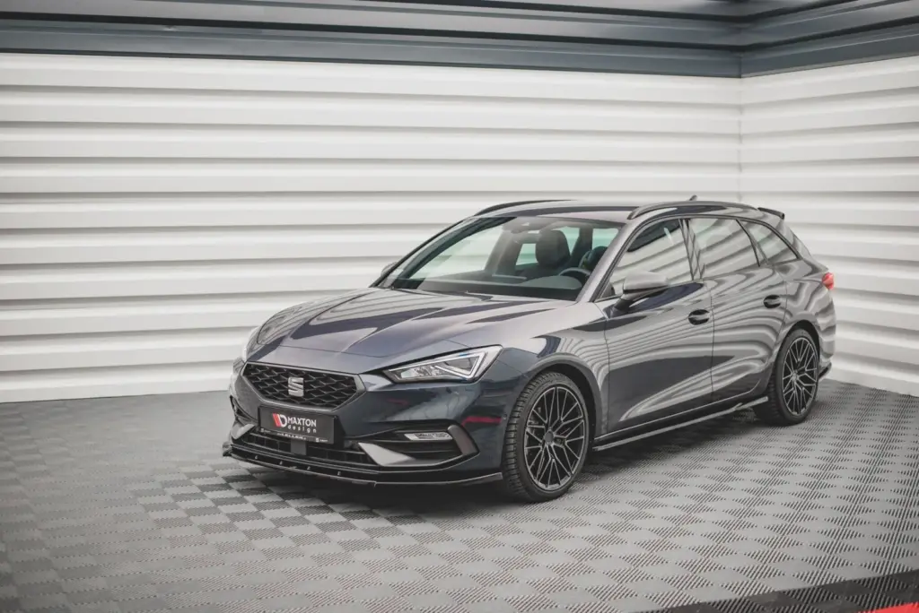 Front Splitter V.1 compatible with Seat Leon FR Mk4