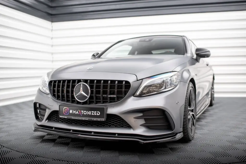 Front Splitter V.1 compatible with Mercedes-AMG C43 Coupe / Cabrio / Sedan / Estate C205 / A205 / W205 / S205 Facelift