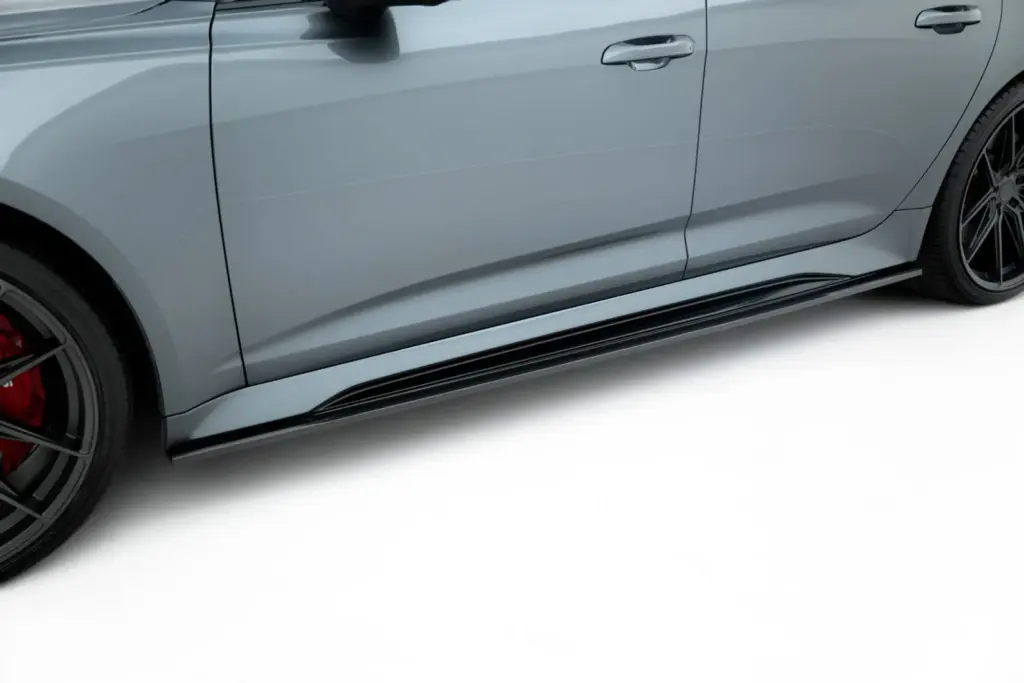 Prepreg Carbon Side Splitters compatible with Audi RS6 C8 / C8 Facelift