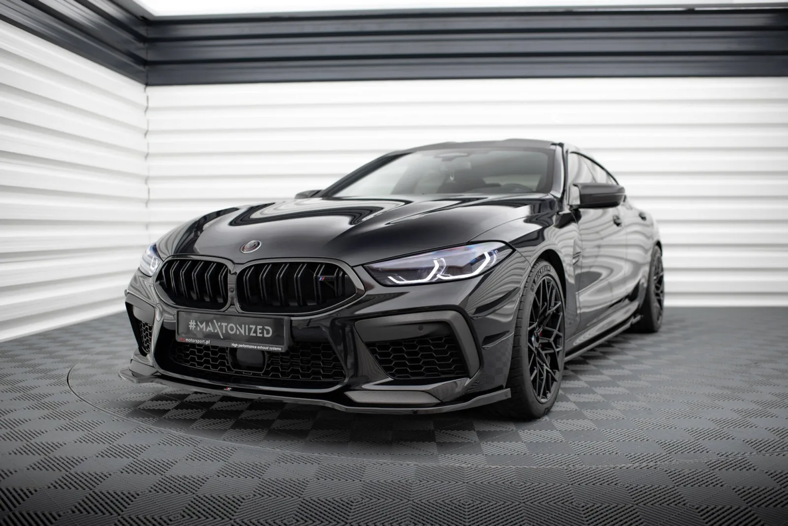 Front Splitter V.2 compatible with BMW M8 Gran Coupe F93 / Coupe F92