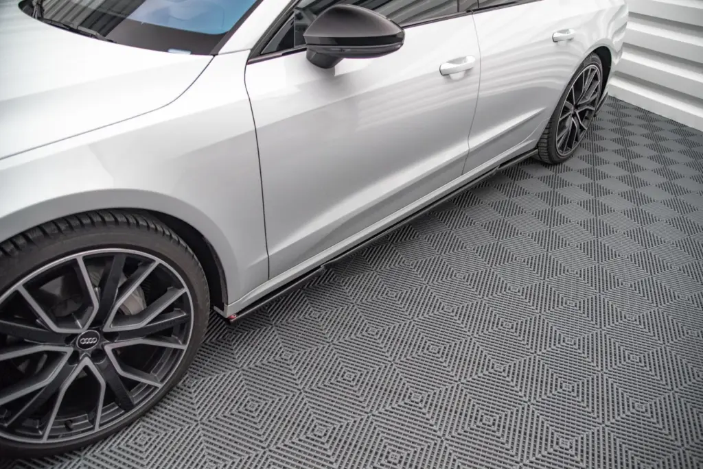 Side Skirts Diffusers compatible with Audi A7 C8
